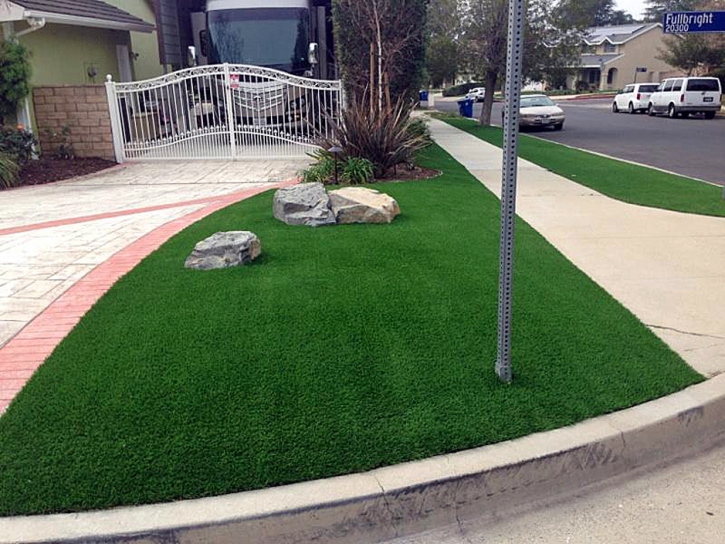 Fake Grass Hemlock, Michigan Home And Garden, Small Front Yard Landscaping